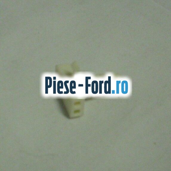 Clema ornament prag plastic Ford Focus 1998-2004 1.4 16V 75 cai benzina