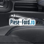 Ornament cromat prag fata logo ST stanga iluminat Ford Focus 2014-2018 1.6 Ti 85 cai benzina